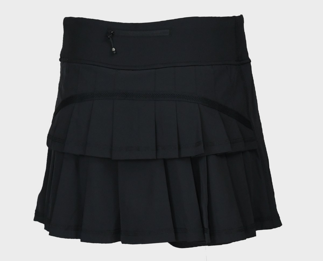 WOMEN'S PERFORMANCE SKORT